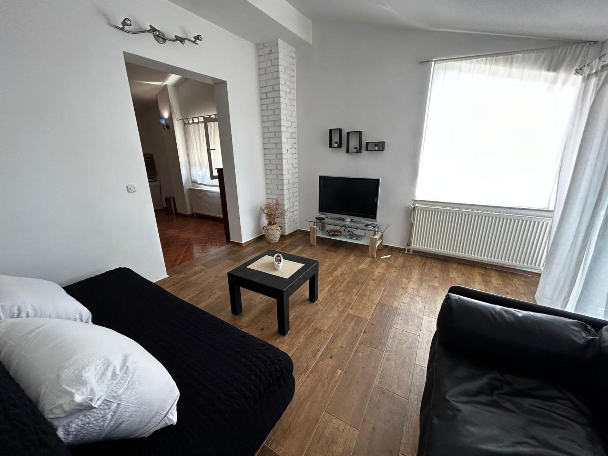 Apartments Petrovic Пировац Екстериор снимка